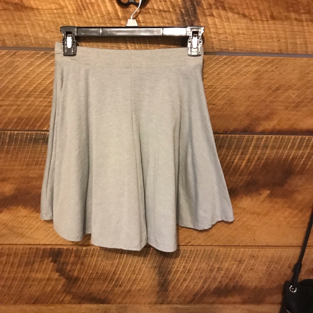 Skater mini skirt